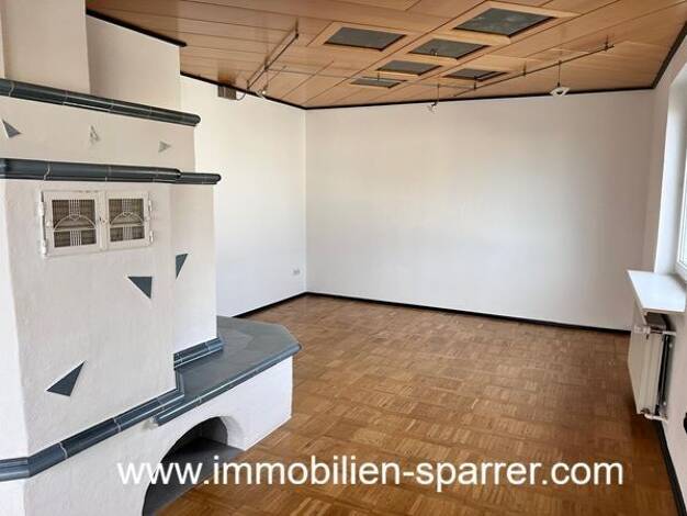 Wohnung zur Miete 1.300 € 7,5 Zimmer 171,2 m² Unterköblitz Wernberg-Köblitz 92533