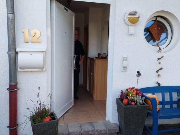 Reihenmittelhaus zum Kauf provisionsfrei 410.000 € 4,5 Zimmer 106 m² 200 m² Grundstück Süßen 73079