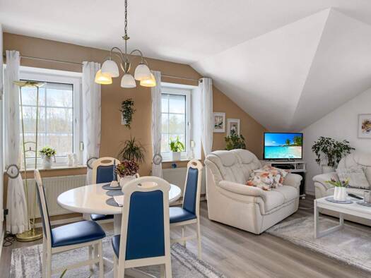 Wohnung zum Kauf 185.000 € 3 Zimmer 97,3 m² 2. Geschoss Mengeringhausen Bad Arolsen 34454