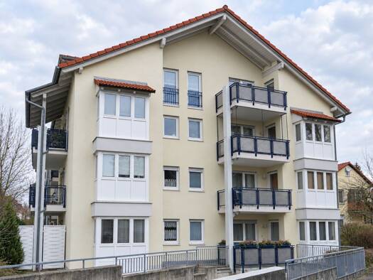 Wohnung zur Miete 585 € 2 Zimmer 64,8 m² 2. Geschoss frei ab 01.11.2026 Coburg Coburg 96450