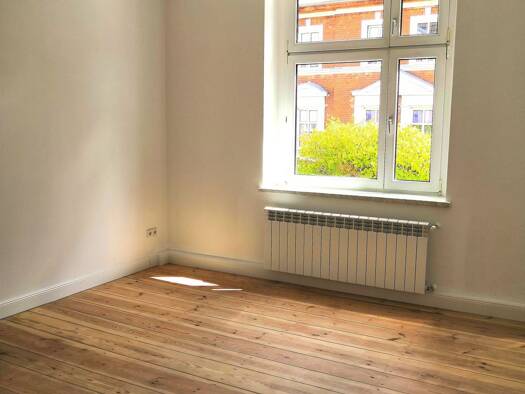 Wohnung zur Miete 628 € 3 Zimmer 69,8 m² 1. Geschoss frei ab sofort Gartenstraße 21 Angermünde 16278