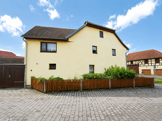 Einfamilienhaus zum Kauf 89.000 € 6 Zimmer 180 m² 285 m² Grundstück frei ab sofort Oßmannstedt Ilmtal-Weinstraße 99510