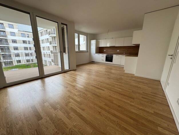 Wohnung zur Miete 1.600 € 4 Zimmer 124 m² 3. Geschoss frei ab sofort Johann-Eck-Straße 6 Neustadt-Neuschönefeld Leipzig 04315