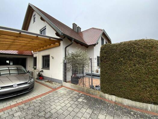 Doppelhaushälfte zum Kauf 639.000 € 6 Zimmer 130 m² 250 m² Grundstück frei ab sofort Ingolstadt 85053