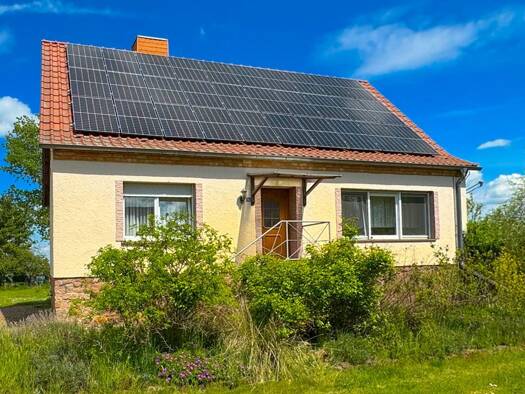 Haus zum Kauf 117.000 € 6 Zimmer 114 m² 1.491 m² Grundstück Lichterfelde Altmärkische Wische 39615