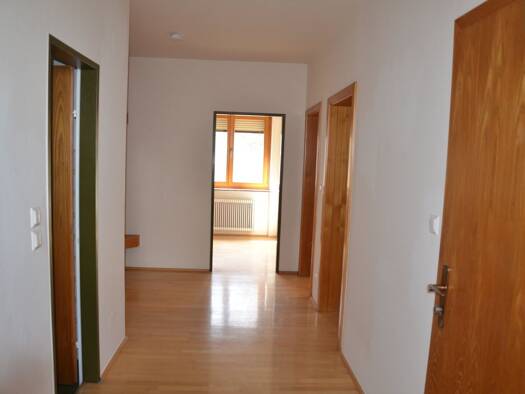 Büro zur Miete 5,78 € 6,5 Zimmer Lind Villach 9500