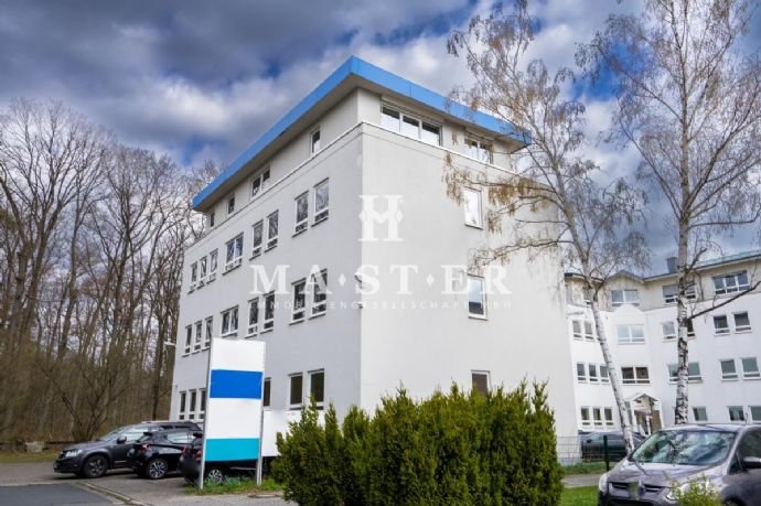 Bürofläche zur Miete 8 € 239,7 m²<br/>Bürofläche ab 239,7 m²<br/>Teilbarkeit Friedrichsdorf Friedrichsdorf 61381