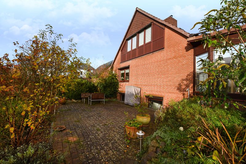 Einfamilienhaus zum Kauf 480.000 € 4 Zimmer 150 m²<br/>Wohnfläche 659 m²<br/>Grundstück Elmschenhagen Bezirk 1 Kiel 24147