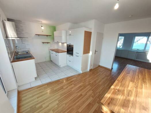 Maisonette zur Miete 850 € 3,5 Zimmer 98 m² Geschoss 2/3 frei ab 01.05.2026 Holt Mönchengladbach 41069