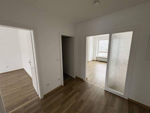Wohnung zur Miete 640 € 2,5 Zimmer 64 m² 1. Geschoss Cuxhaven 27474