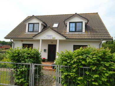 Mehrfamilienhaus zum Kauf 350.000 € 4 Zimmer 117 m² 824 m² Grundstück frei ab sofort Loissin Loissin 17509