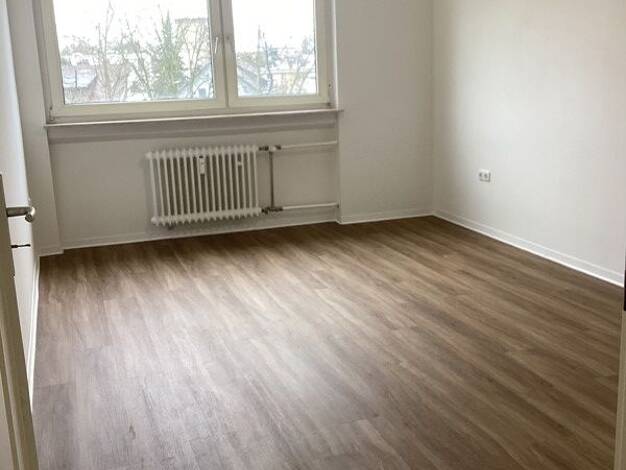 Wohnung zur Miete 861 € 3,5 Zimmer 70 m² 11. Geschoss frei ab 11.04.2026 Landgrafenring 74 Offenbach am Main 63071