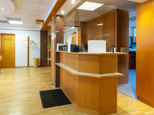 Büro zur Miete 3.770 € 223 m² Bürofläche Wien 1140