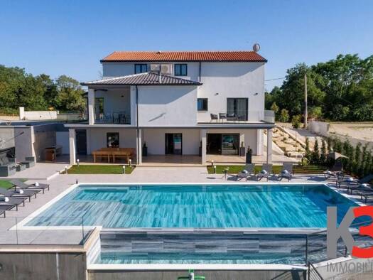 Haus zum Kauf 1.500.000 € 5 Zimmer 420 m² Tinjan 52444