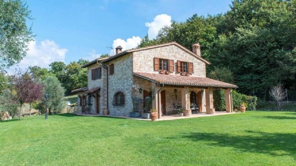 Bauernhaus zum Kauf 690.000 € 10 Zimmer 300 m² 5.000 m² Grundstück Todi