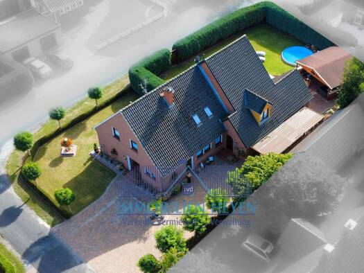 Haus zum Kauf 345.000 € 9 Zimmer 250 m² 870 m² Grundstück Papenburg Papenburg 26871