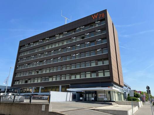 Büro zur Miete provisionsfrei 350 € 1 Zimmer 5.000 m² Bürofläche Wächtersbacher Straße 78 Fechenheim Frankfurt am Main 60386