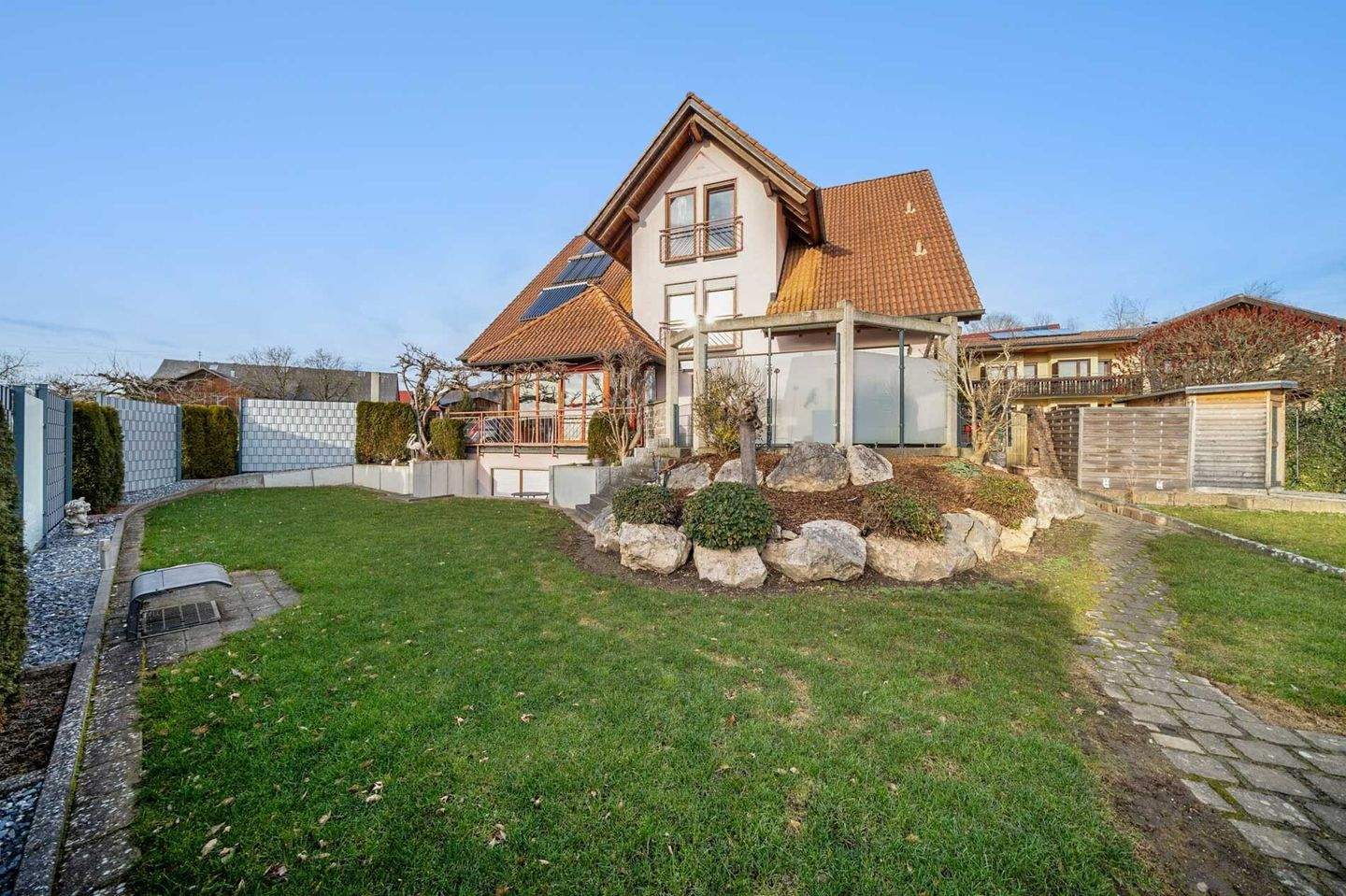 Mehrfamilienhaus zum Kauf - Ansicht 2