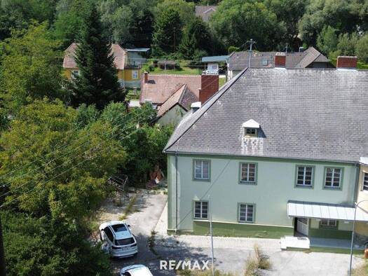 Mehrfamilienhaus zum Kauf 219.000 € 8 Zimmer 220 m² 983 m² Grundstück Nr. 101 Burg 7473