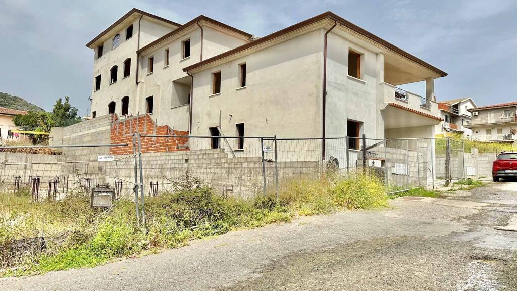Wohnung zum Kauf 165.000 € 3 Zimmer 80 m² Siniscola - SARDINIEN