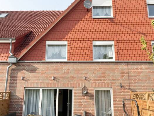 Reihenmittelhaus zum Kauf 390.000 € 6 Zimmer 156 m² 240 m² Grundstück Lathwehren Seelze 30926