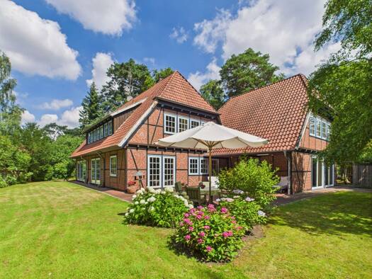 Einfamilienhaus zum Kauf 1.250.000 € 9,5 Zimmer 348 m² 1.935 m² Grundstück Bissendorf Wedemark 30900