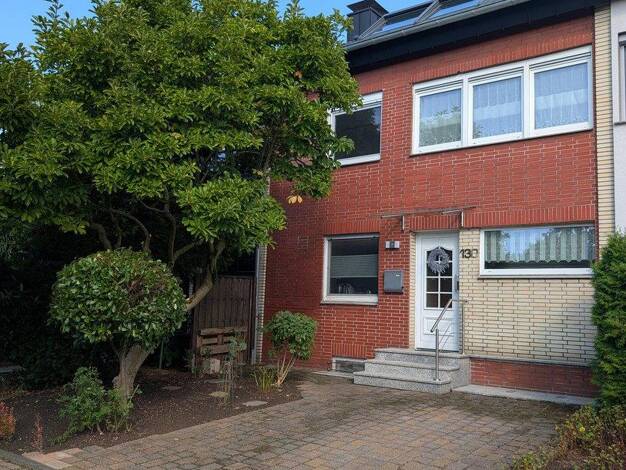 Reihenmittelhaus zum Kauf provisionsfrei 429.000 € 4 Zimmer 96 m² 250 m² Grundstück frei ab 25.03.2027 Hiesfeld Dinslaken 46539