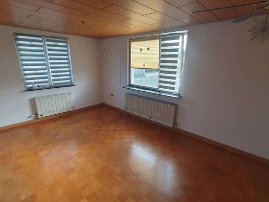 Wohnung zur Miete 750 € 3 Zimmer 80 m² Geschoss 1/2 frei ab 01.04.2026 Tälesbahnstraße 36 Geislingen Geislingen an der Steige 73312