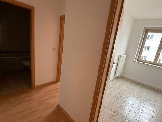Studio zur Miete 275 € 3 Zimmer 49,3 m² 3. Geschoss Walter-Oertel-Straße 50A Kaßberg Chemnitz 09112