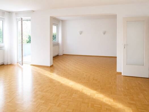 Wohnung zum Kauf 385.000 € 4 Zimmer 98,6 m² Geschoss 3/3 Botnang Botnang 70195