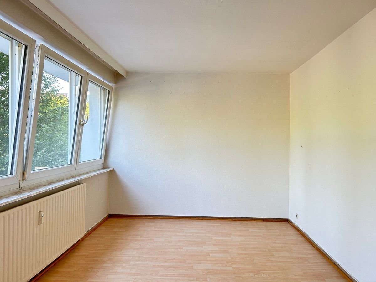 Wohnung zum Kauf 330.000 € 2 Zimmer 48,1 m²<br/>Wohnfläche 1.<br/>Geschoss Zillestraße 113 Charlottenburg Berlin 10585