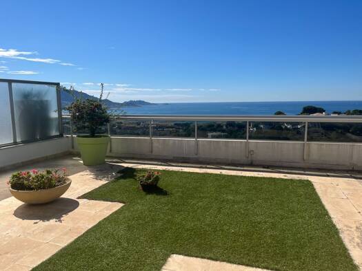 Maisonette zum Kauf 2.300.000 € 6 Zimmer 215 m² Rue du Commandant Rolland Périer Marseille 13008