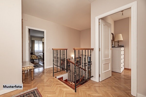 Doppelhaushälfte zum Kauf 391.000 € 4 Zimmer 101 m²<br/>Wohnfläche 261 m²<br/>Grundstück Neu Lindenberg Ahrensfelde 16356