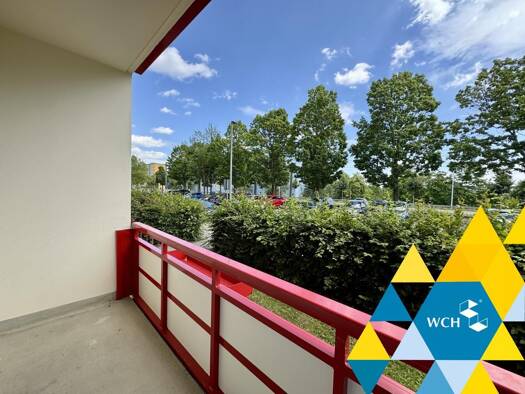 Wohnung zur Miete 353 € 3 Zimmer 69,3 m² 1. Geschoss Dr.-Salvador-Allende-Straße 18 Kappel Kappel 09119