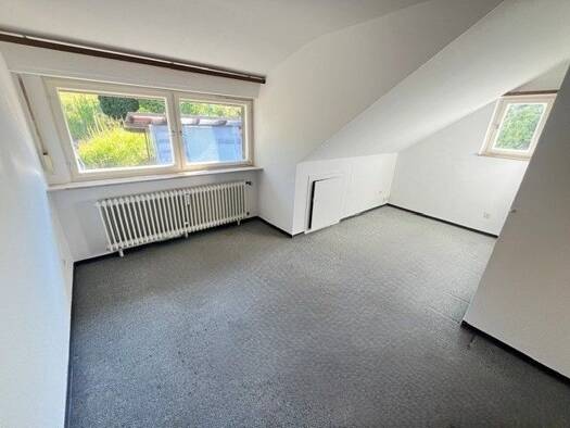 Wohnung zur Miete 475 € 2 Zimmer 38 m² 2. Geschoss St Bernhardt Esslingen am Neckar 73732