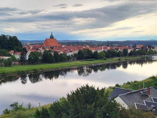 Einfamilienhaus zum Kauf 350.000 € 8 Zimmer 143 m² 1.316 m² Grundstück frei ab sofort Pirna 01796