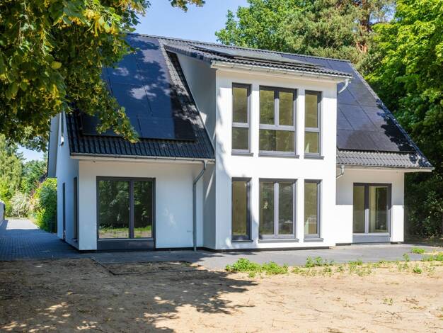 Einfamilienhaus zum Kauf - Erstbezug 1.950.000 € 5 Zimmer 180,8 m² 1.222 m² Grundstück Schmöckwitz Berlin 12527