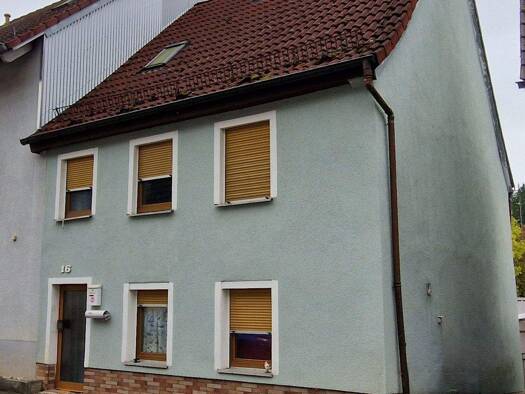 Doppelhaushälfte zum Kauf 130.000 € 6 Zimmer 170 m² 139 m² Grundstück Leinzell 73575