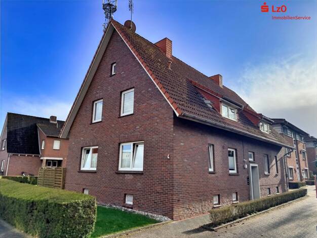 Mehrfamilienhaus zum Kauf 365.000 € 12 Zimmer 215,6 m² 3.296 m² Grundstück Westerstede Westerstede 26655