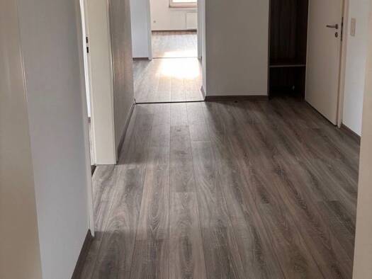 WG-Zimmer zur Miete 650 € 3 Zimmer 96 m² Geschoss 1/1 frei ab sofort Lange Straße 14 Holzhausen-Externsteine Horn-Bad Meinberg 32805