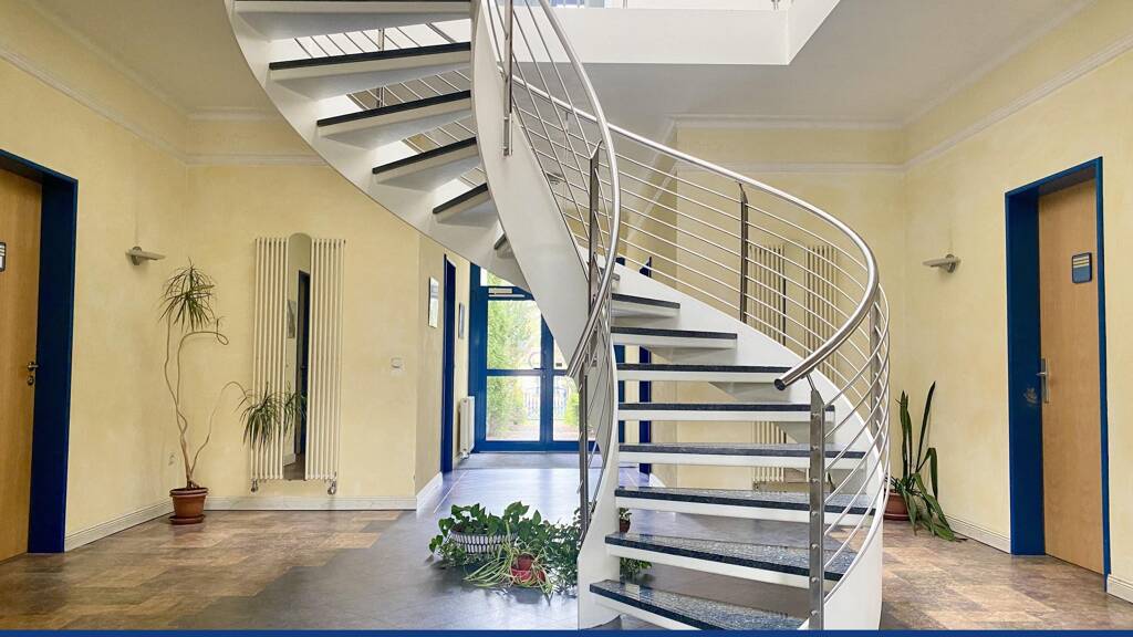 Büro zum Kauf 370.000 € 10 Zimmer 389 m² Bürofläche Pritzwalk 16928