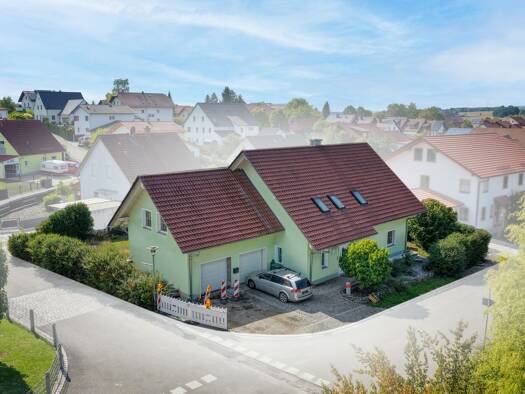 Einfamilienhaus zum Kauf 539.000 € 5,5 Zimmer 221,2 m² 721 m² Grundstück frei ab 01.03.2027 Neufahrn Neufahrn in Niederbayern 84088