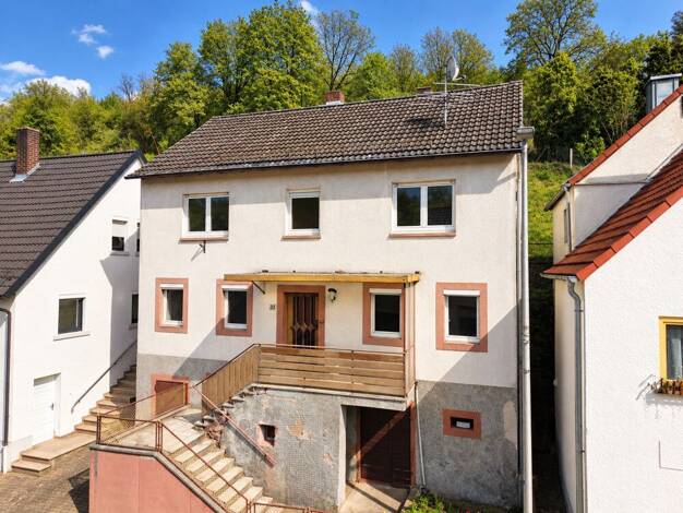 Einfamilienhaus zum Kauf 98.000 € 6 Zimmer 124 m² 481 m² Grundstück Hobbach Eschau 63863
