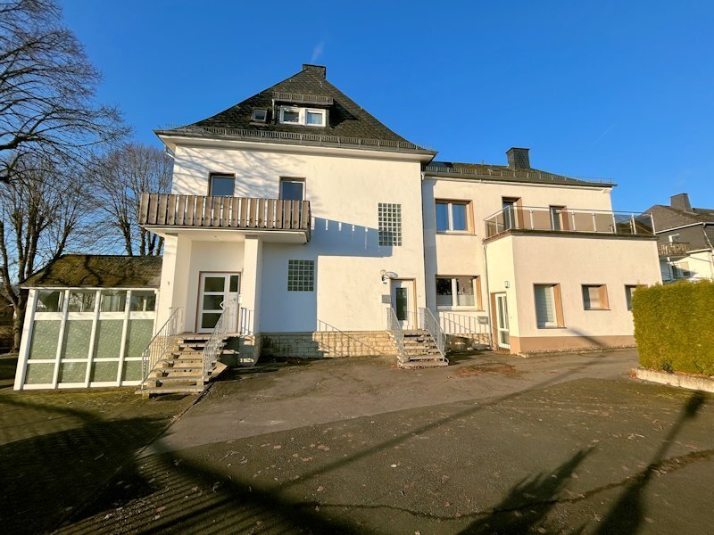 Mehrfamilienhaus zum Kauf als Kapitalanlage geeignet 650.000 € 16 Zimmer 488 m²<br/>Wohnfläche 1.560 m²<br/>Grundstück Sichtigvor Warstein 59581