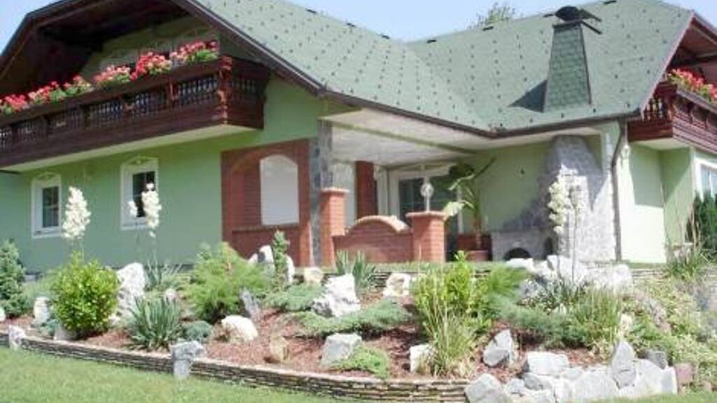 Einfamilienhaus zum Kauf 535.000 € 6 Zimmer 450 m² 10.811 m² Grundstück Fram 2313