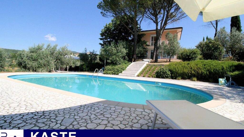 Haus zum Kauf 690.000 € 4 Zimmer 230 m² 3.300 m² Grundstück Arezzo