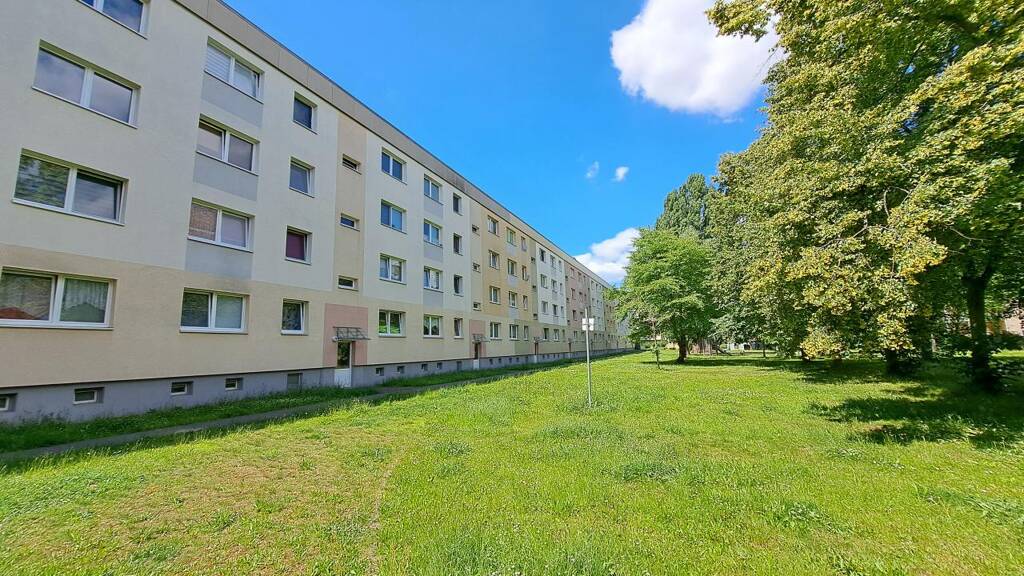 Wohnung zur Miete 365 € 2 Zimmer 56,2 m² 1. Geschoss frei ab 01.06.2026 Johannes-Göderitz-Str. 10 Neu Olvenstedt Magdeburg 39130
