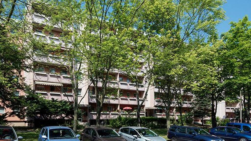 Wohnung zur Miete 531 € 3 Zimmer 64,3 m² 4. Geschoss frei ab 11.04.2026 Georg-Palitzsch-Str. 81 Prohlis-Süd Dresden 01239