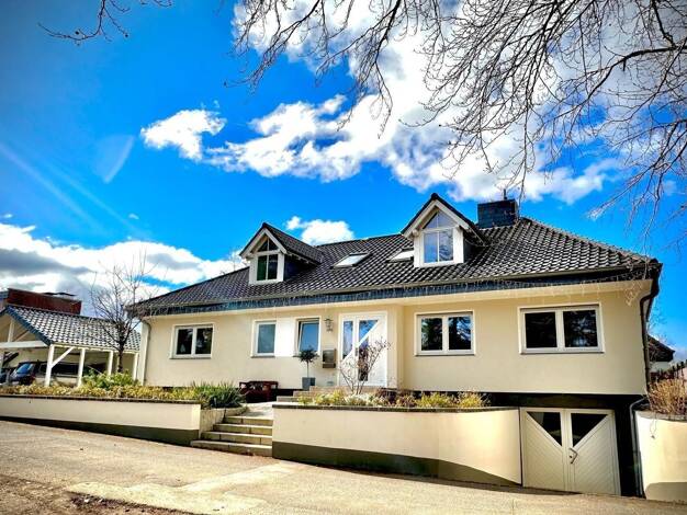 Einfamilienhaus zum Kauf 8 Zimmer 345 m² 648 m² Grundstück Gielsdorf Alfter 53347
