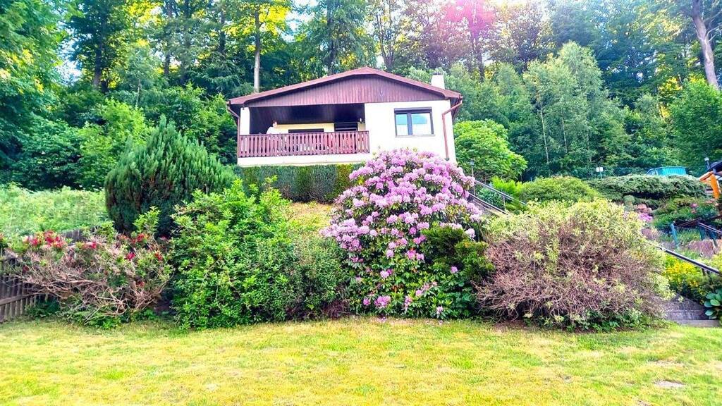 Haus zum Kauf 60.000 € 3 Zimmer 70 m² 486 m² Grundstück frei ab sofort Sedanweg 186 Rothenthal Olbernhau 09526